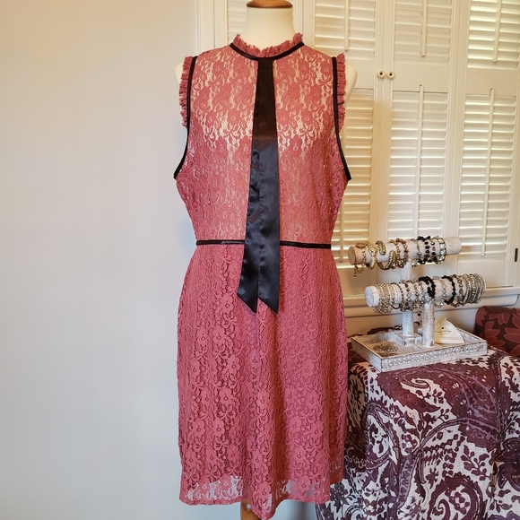 Forever 21 Lace Dress - Picture 1 of 5